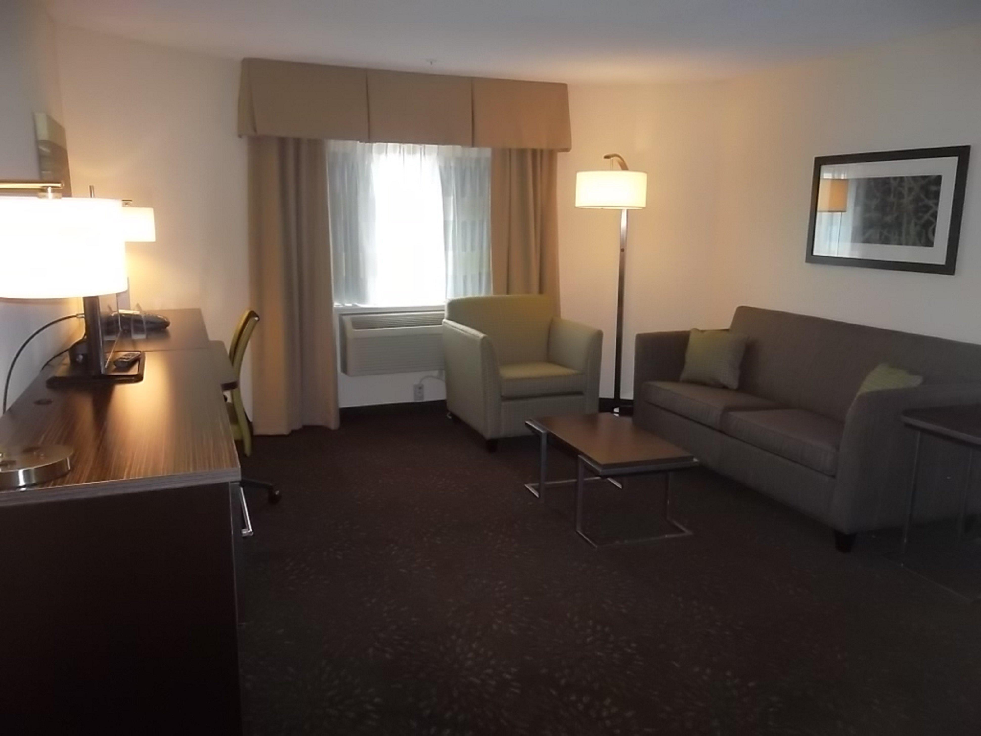 Holiday Inn Greensboro Coliseum By Ihg Exterior foto